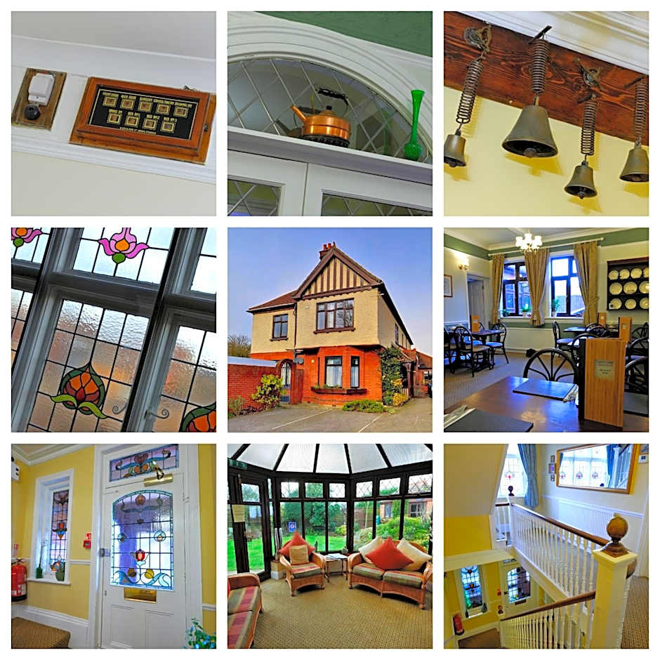 Toothbrush Rooms at Lattice Lodge - Guest Kitchen & EV Recharging