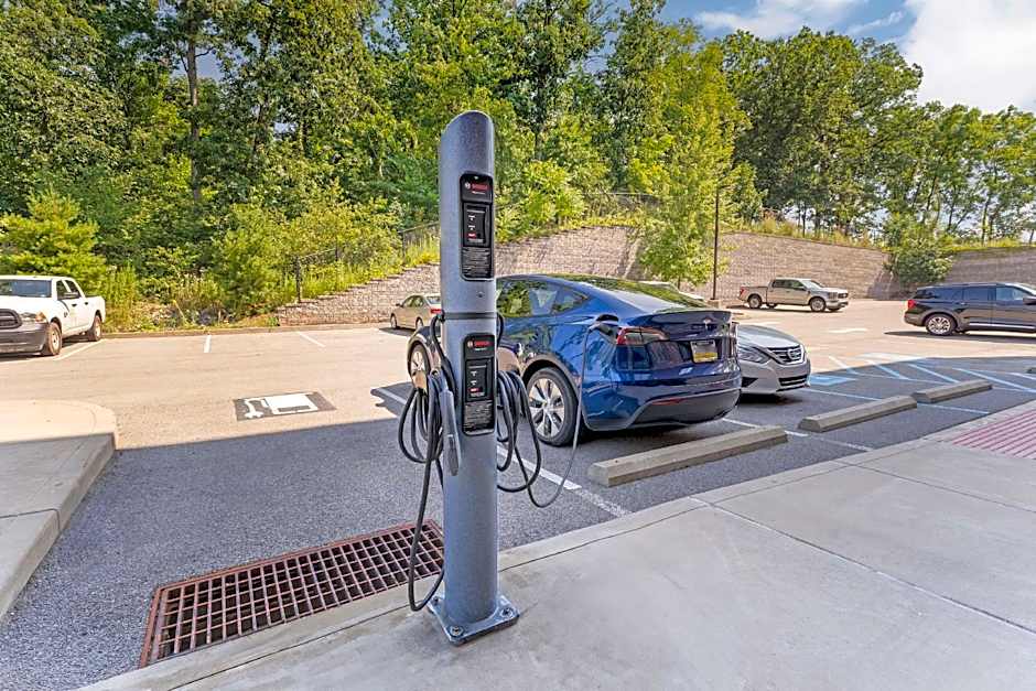 Best Western Plus Cranberry-Pittsburgh North