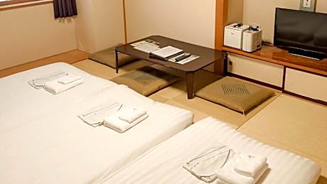 Japanese-Style Room - Smoking