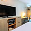 Comfort Inn Kingston - Highway 401