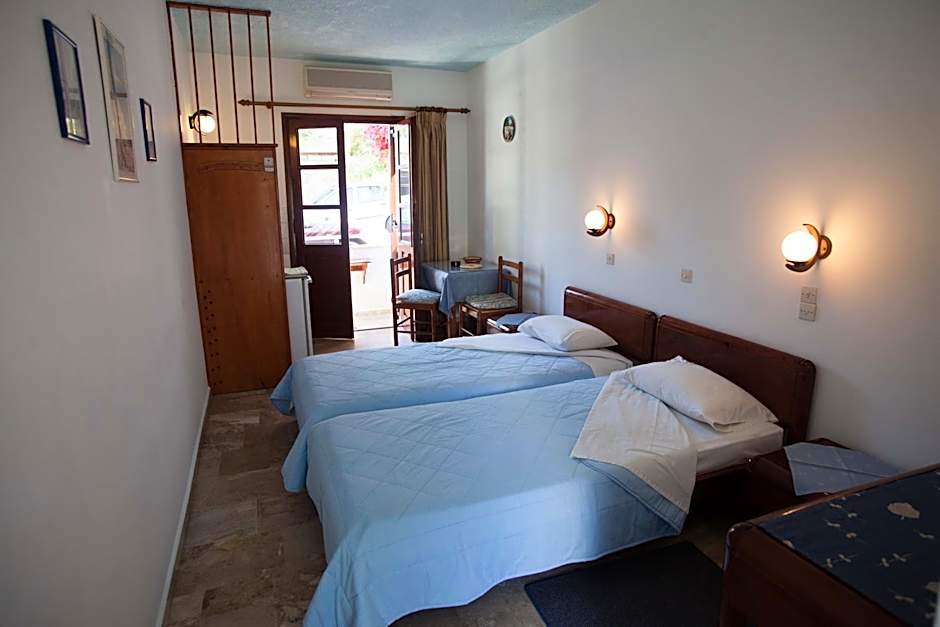 Nefeli Hotel