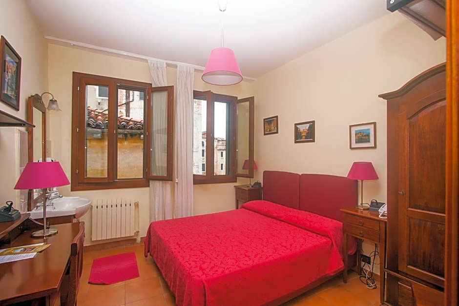 Hotel dalla Mora