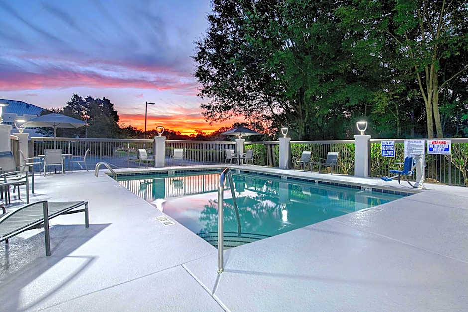 Hampton Inn By Hilton Monroe Nc