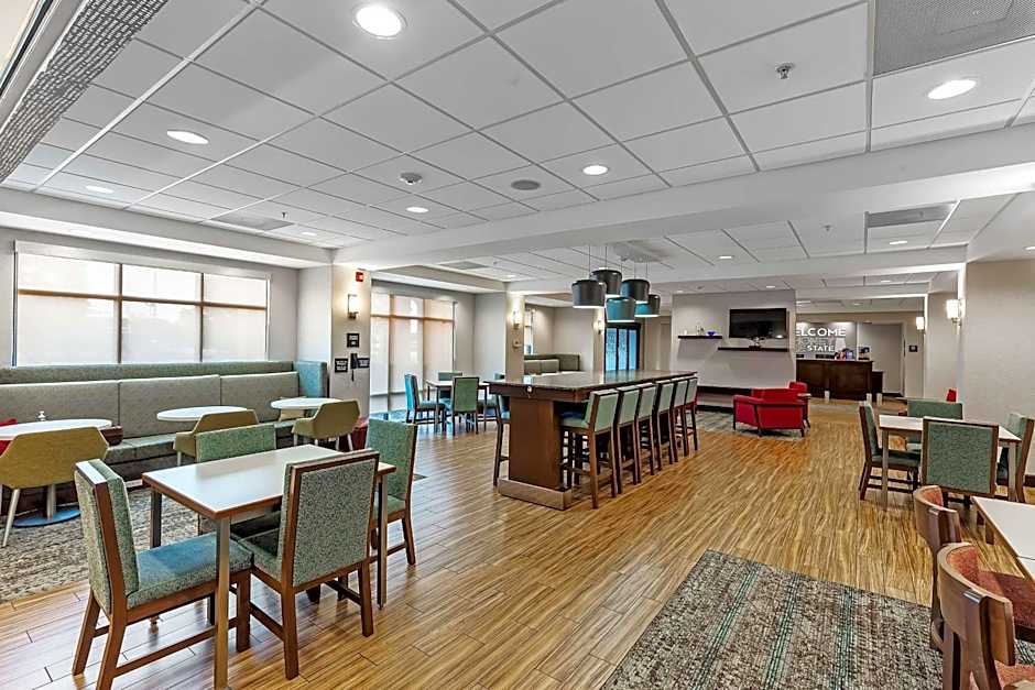 Hampton Inn By Hilton Atmore