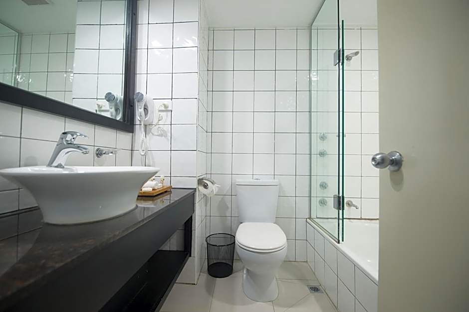 Tanoa International Hotel