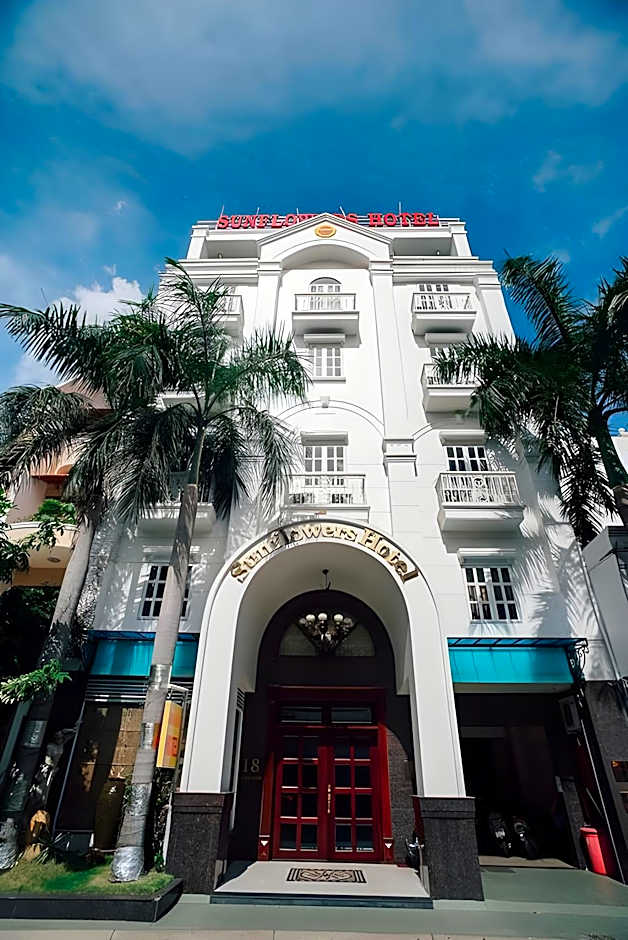 Sunflowers Hotel Airport 