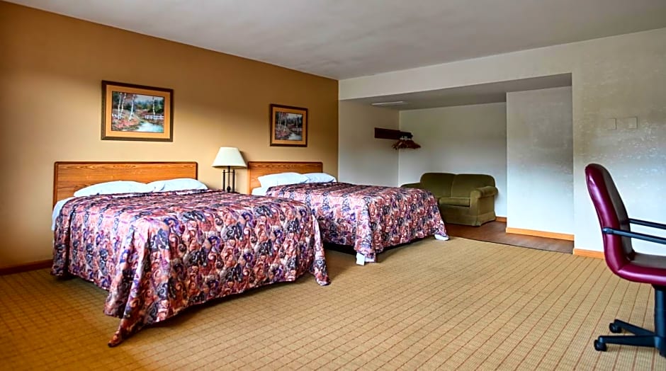 Photo 1 of 2 of Queen Room with Two Queen Beds