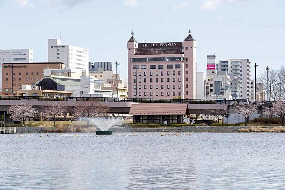 Mito Hotel Season