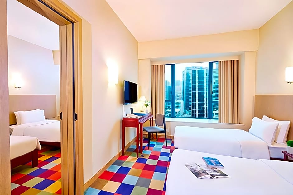 Hotel COZi Harbour View