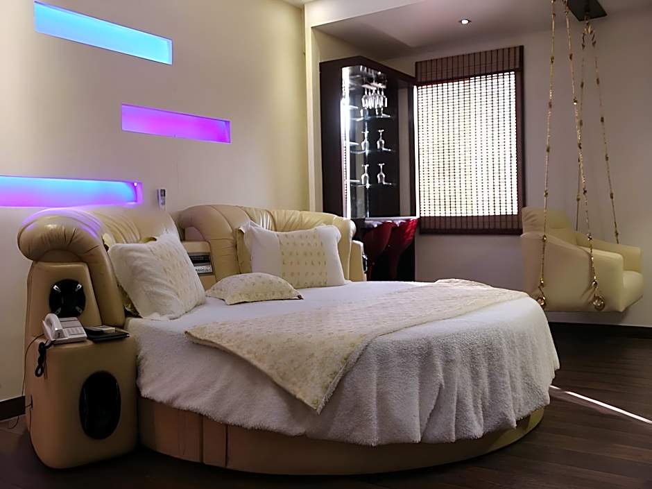 New Orange Tree Intercity Hotel