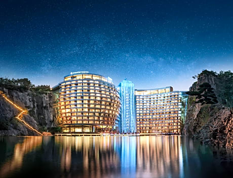 InterContinental Shanghai Wonderland By IHG
