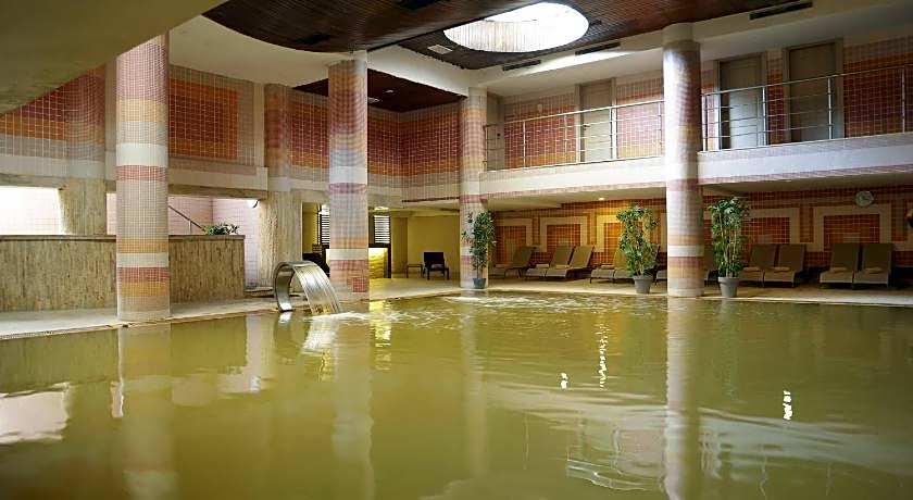 PIRIL HOTEL THERMAL BEAUTY SPA