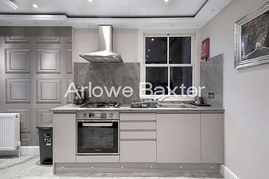 Hackney Suites - En-suite rooms & amenities