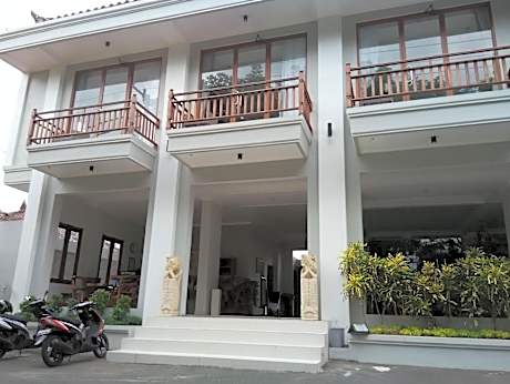 Wahyu Dana