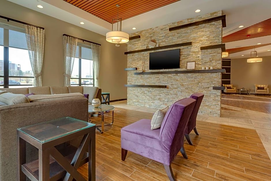 Drury Inn & Suites Overland Park