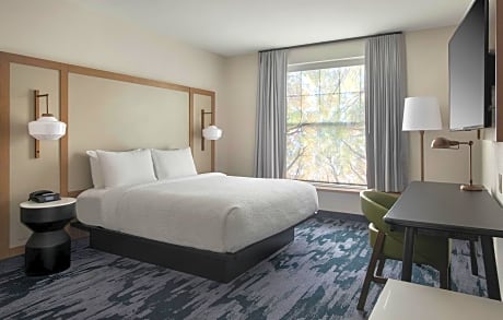 Suite, 1 King, Alternate: sofa bed