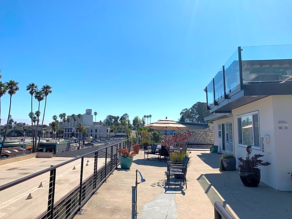 Casablanca Inn on The Beach