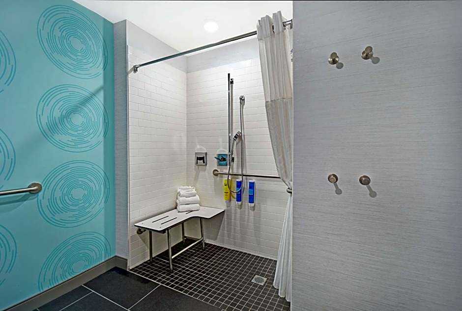 Tru By Hilton Grand Rapids Airport