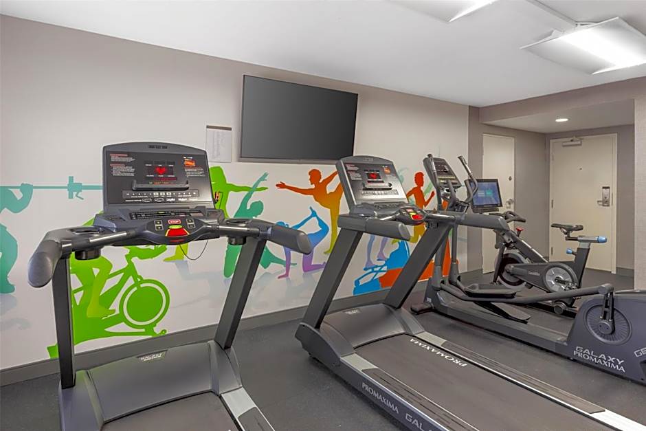 Best Western Plus Raleigh Crabtree Valley Hotel