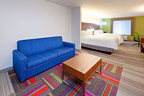 Queen Suite