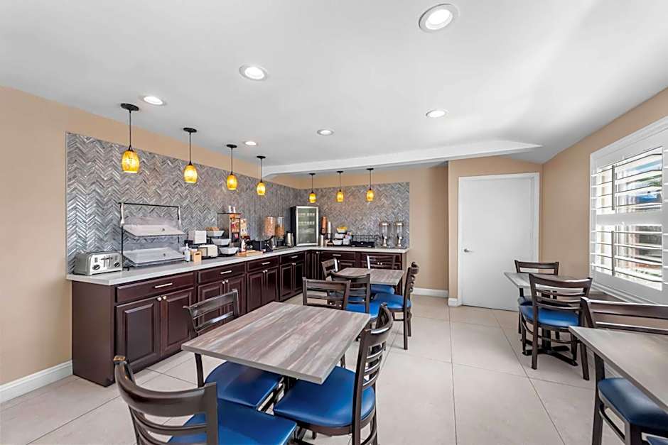 Quality Inn San Diego South - Chula Vista