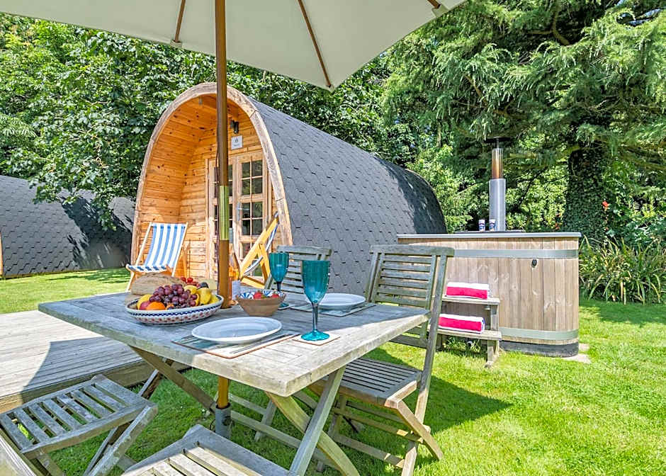 Apple Mount Retreat