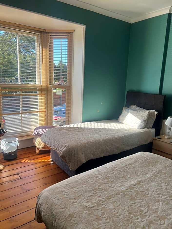 The Townhouse B and B free continental breakfast included