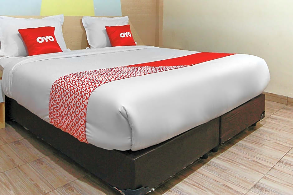 Capital O 3476 Millenium Inn