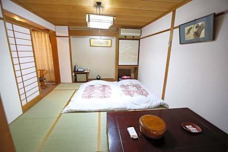 Rakki OnsenRyokan 楽奇温泉旅館