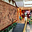 Jp Emerald Hotel