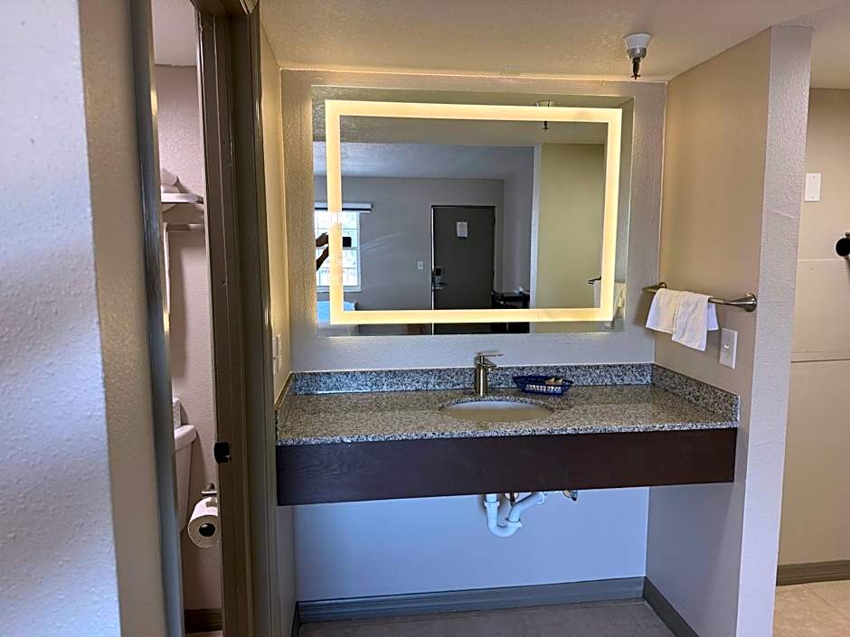 Travelodge by Wyndham Venice