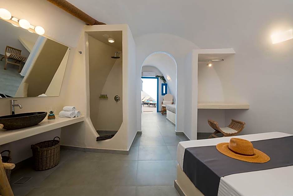 Santorita Suites