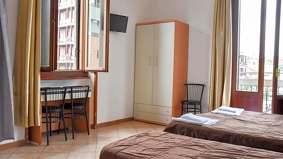 Hotel Alba