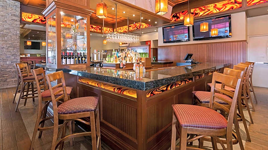 Best Western Plus Lamplighter Inn & Conference Centre