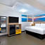 Days Inn by Wyndham Holladay