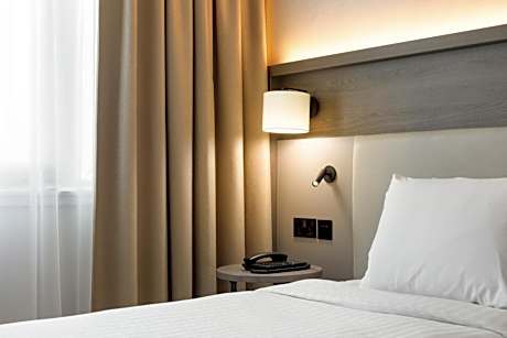 ibis Styles Birmingham Airport NEC