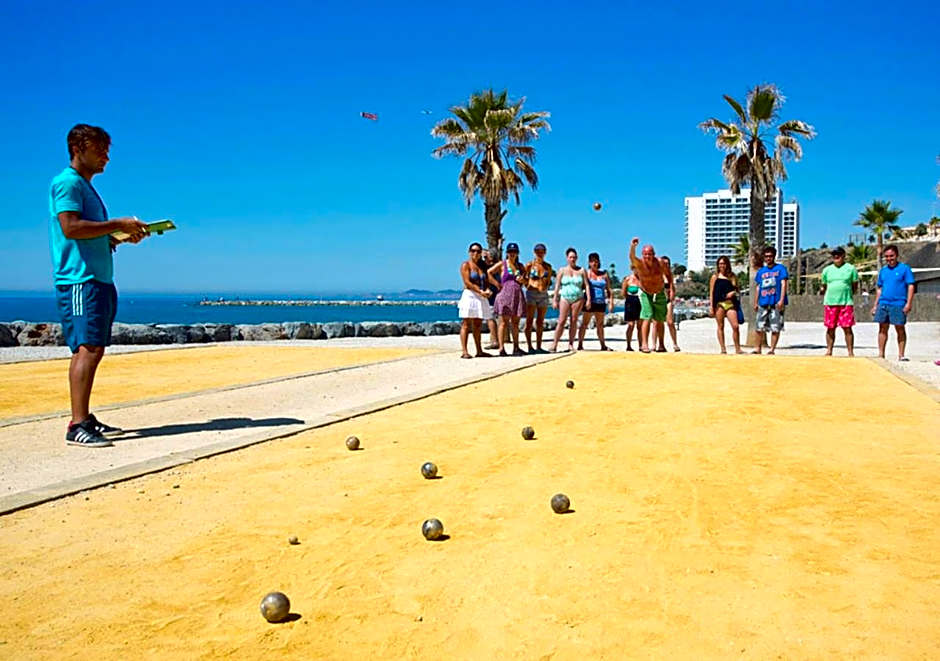 Sunset Beach Club Hotel Apartments