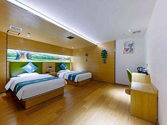 Wanting Hotel (Guangzhou Baiyun Railway Station Xinshi Baixin Plaza)