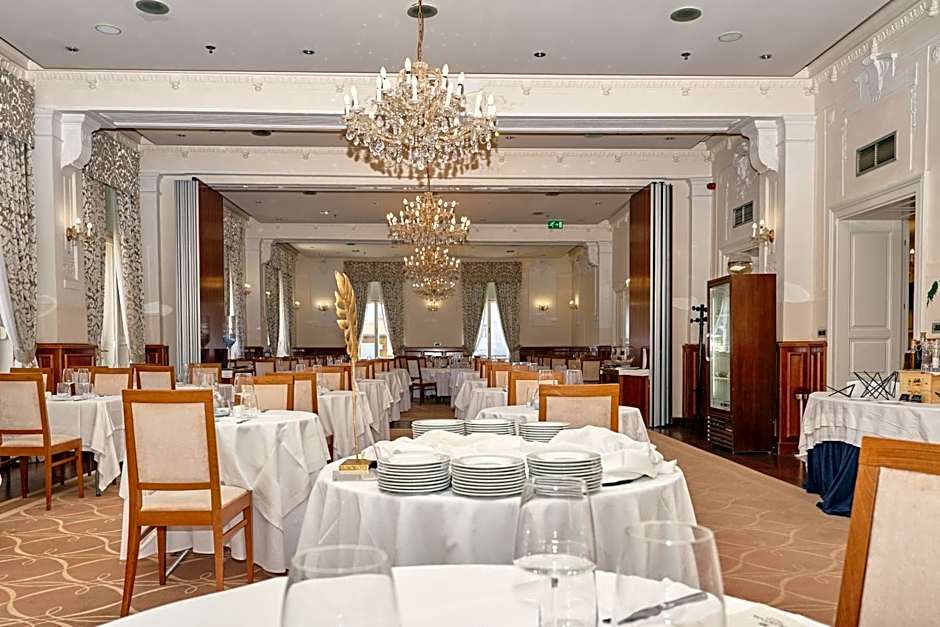 BRISTOL Hotel Opatija