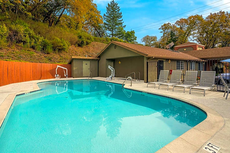 Best Western Willits Inn