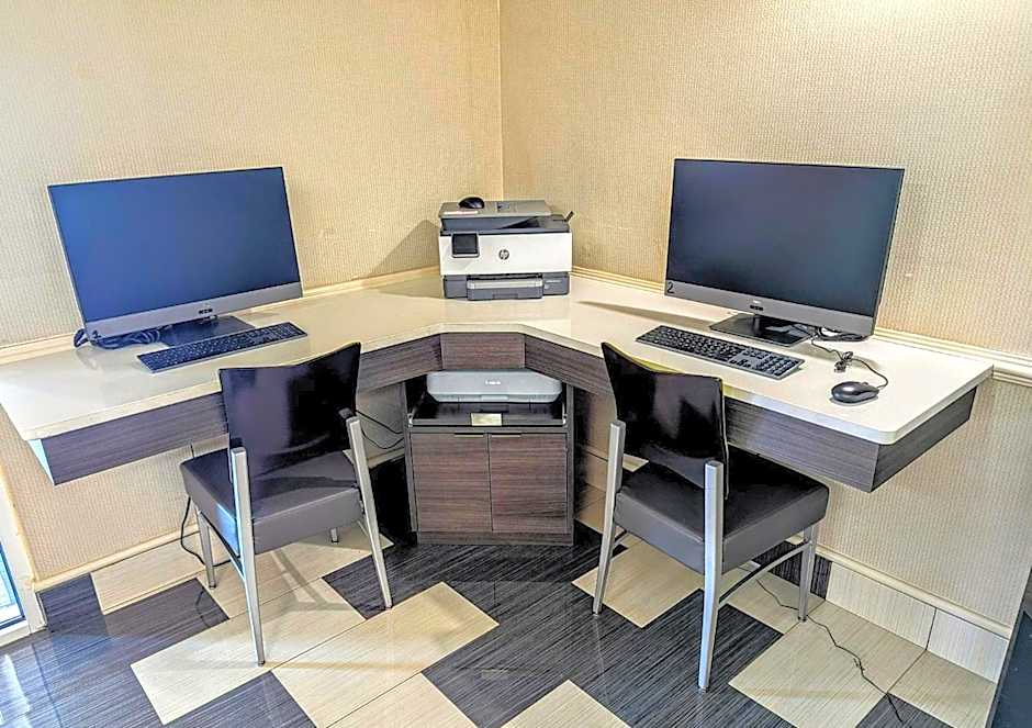 La Quinta Inn & Suites by Wyndham Prattville