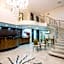 Tsue The Palace Moema with daily cleaning UH1011