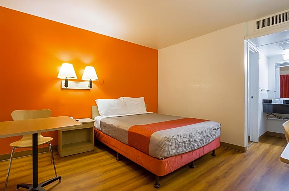 Motel 6 Mesa North