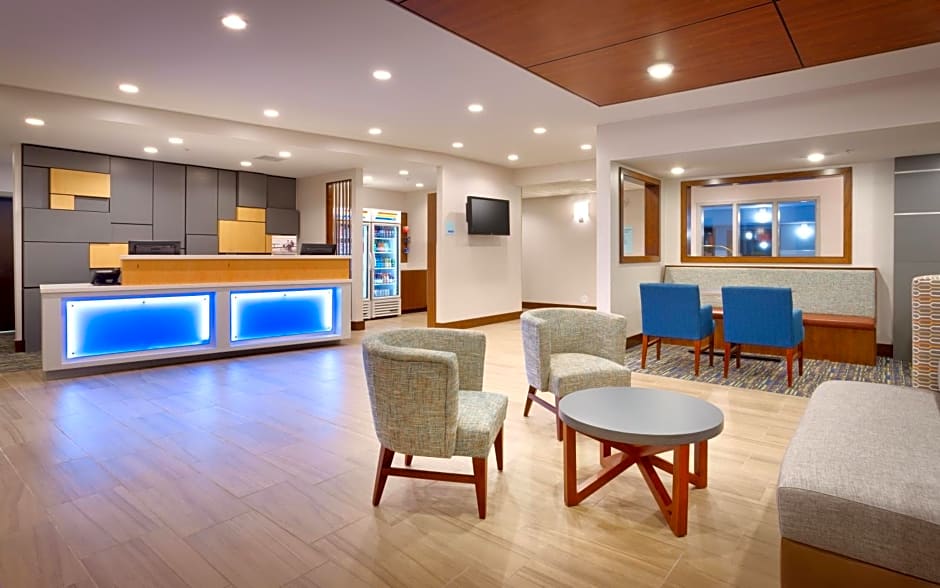 Holiday Inn Express & Suites El Paso I-10 East By IHG