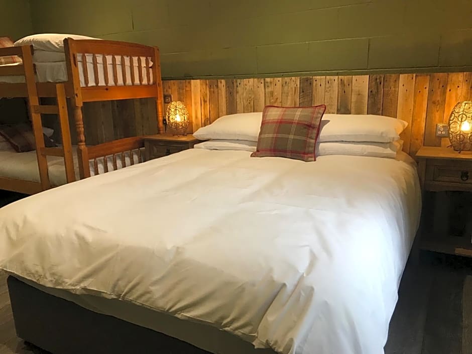 Photo 1 of 50 of Rostrevor Mountain Lodge Hostel Accommodation