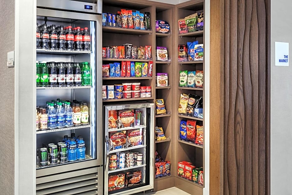 Holiday Inn Express & Suites South Portland By IHG