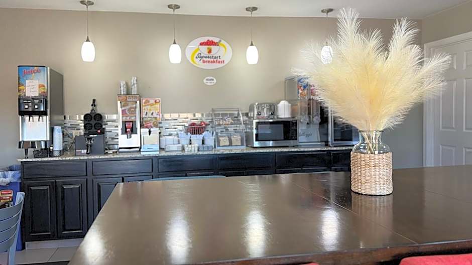 Super 8 by Wyndham Henryetta