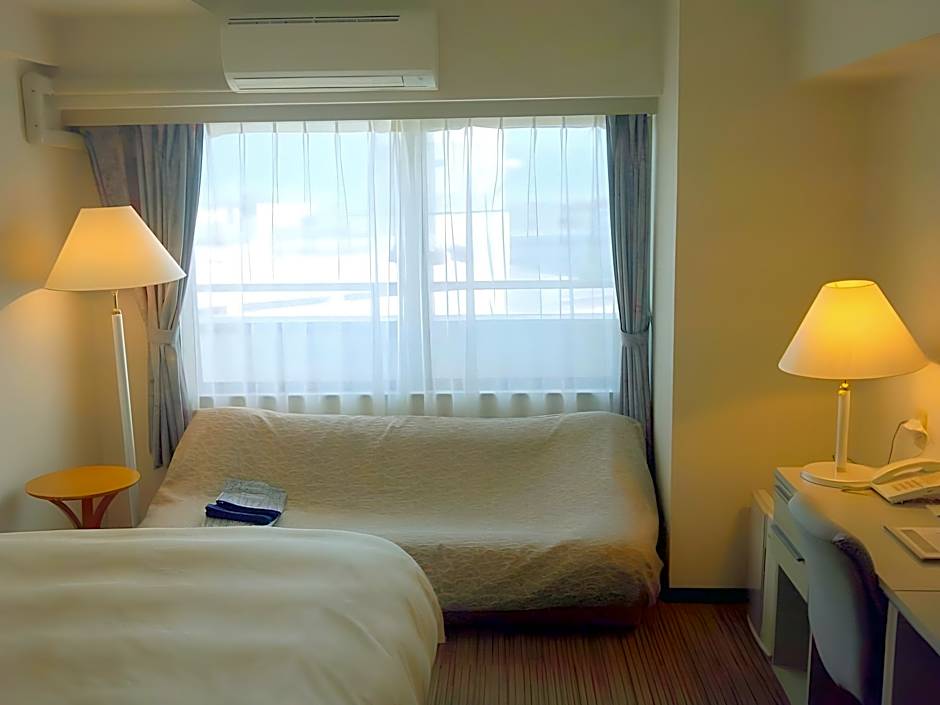 Okaya Central Hotel