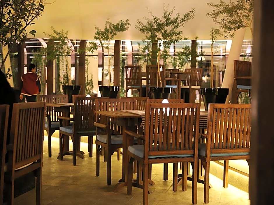 Somewhere Bliss Hotel