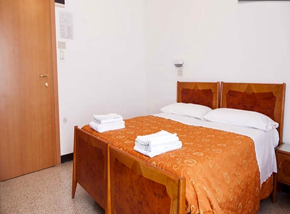 Hotel Ronconi